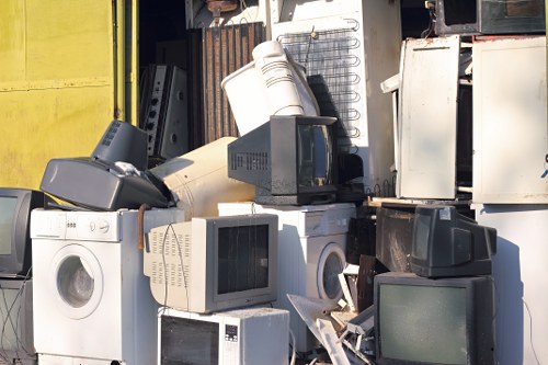Efficient waste management at a building site